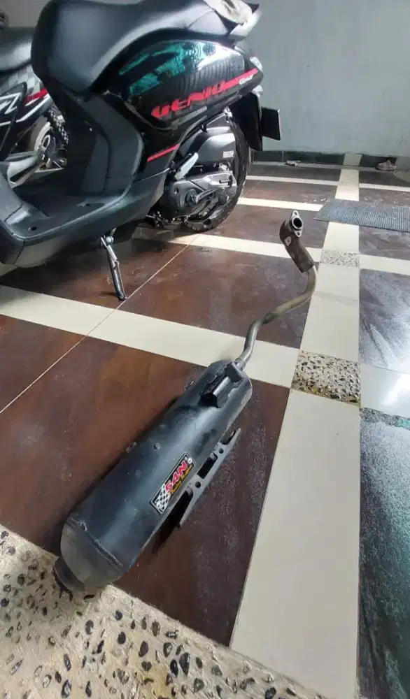 Knalpot Vario 125/150