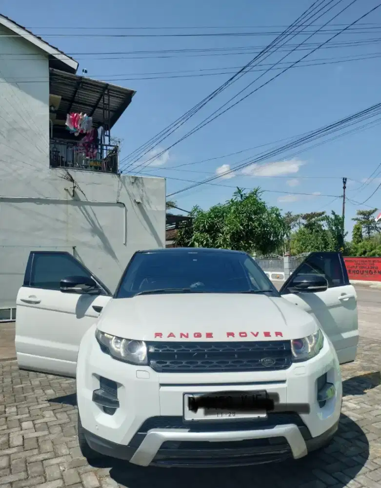 DIJUAL BU RANGE ROVER EVOQUE THN 2013 HARGA 280 JT