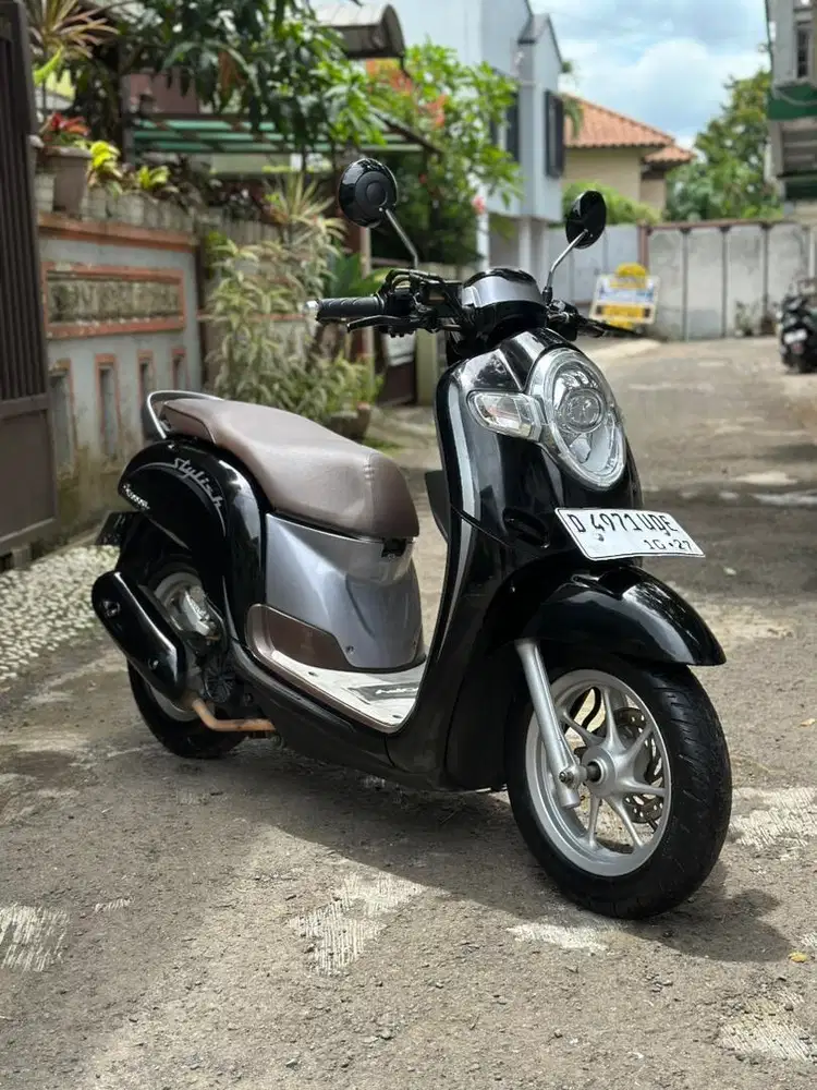 Honda Scoopy stylish 2018