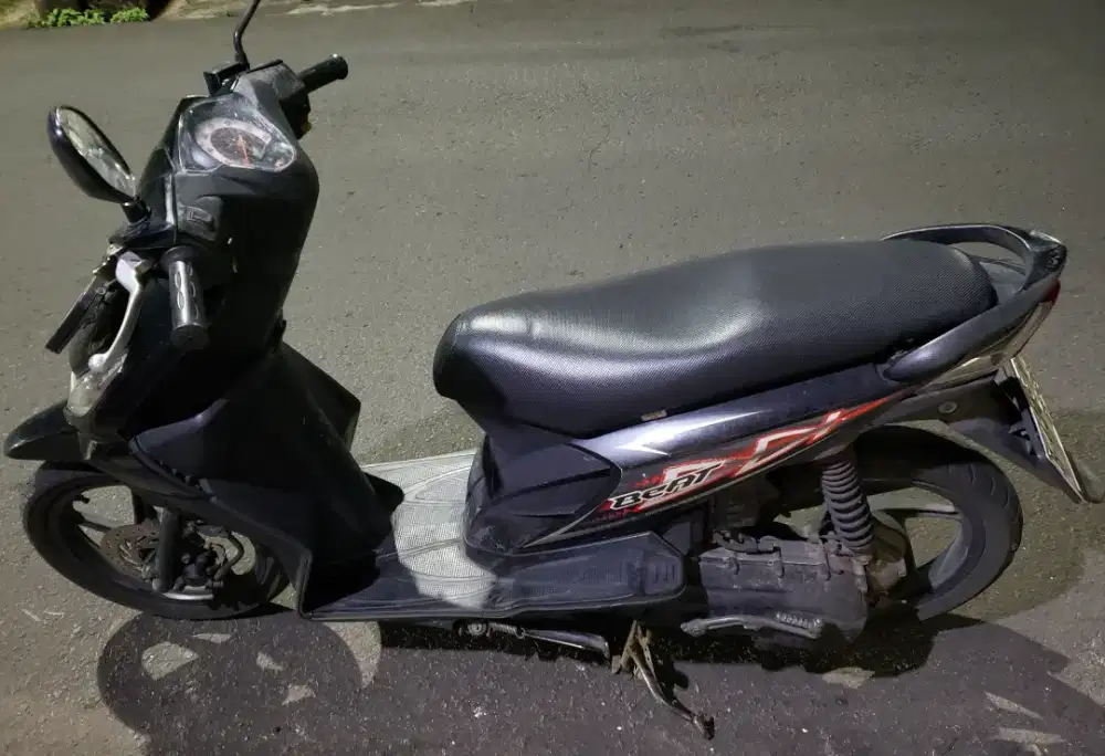 Honda Beat 2012 Karbu siap pakai