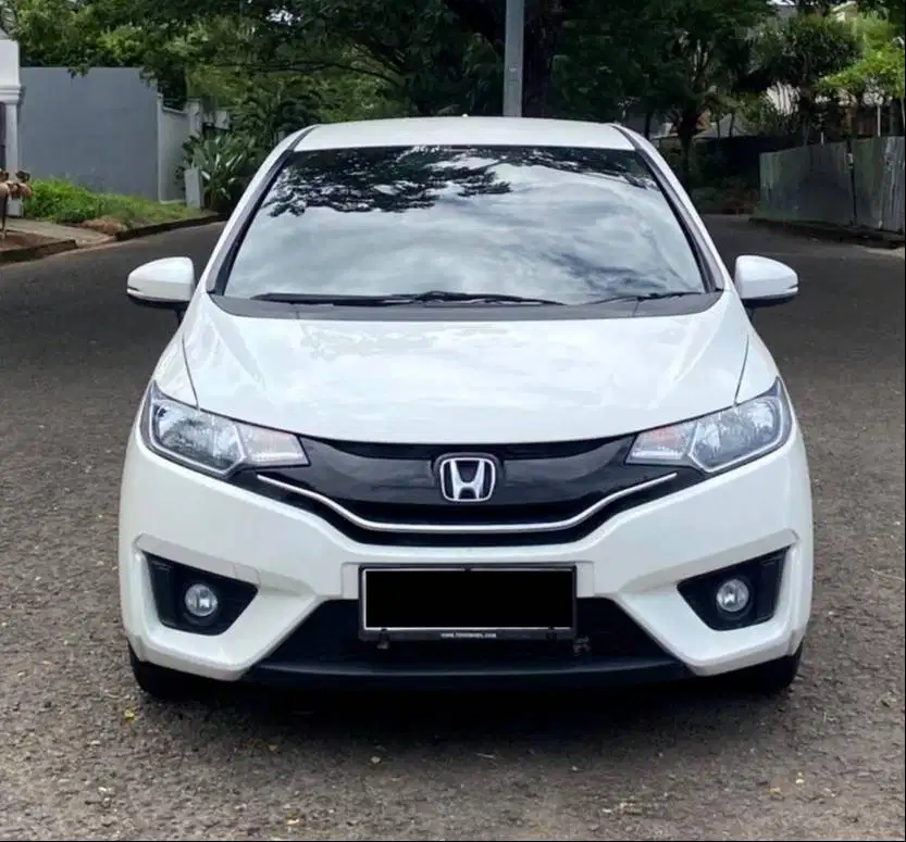 Jazz 1.5 S AT 2019 Putih Favorit Cash Kredit TDP 5 JUTA Tangan 1