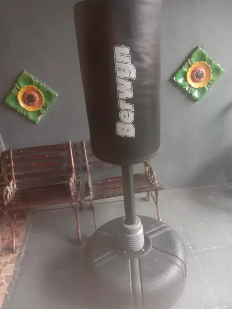 Samsak berdiri n Sarung Tinju