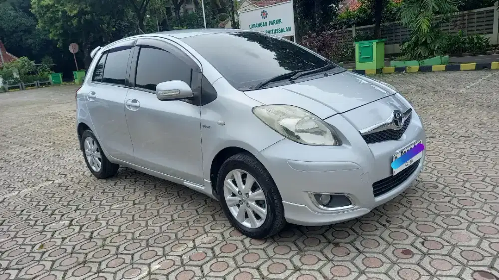 Cash Termurah !! Yaris E AT 2009 Silver Cash/Tukar tambah