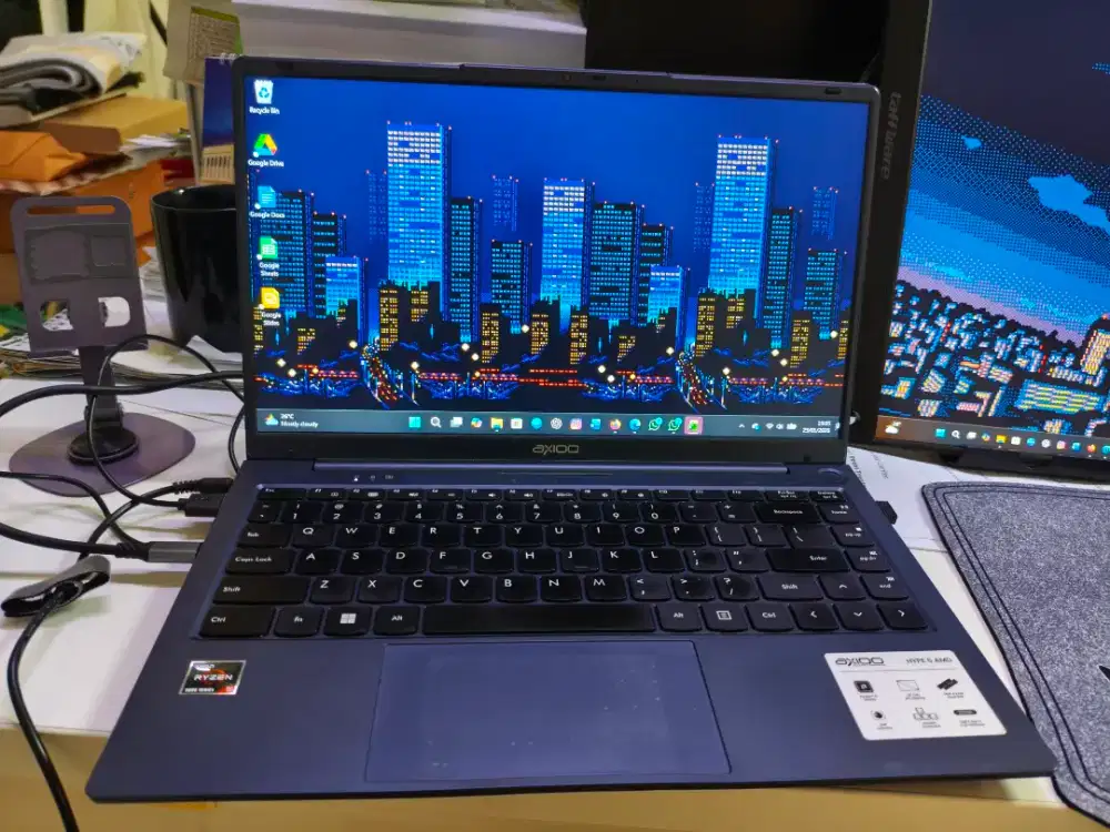 Laptop Axioo Hype 5 Ryzen 5 5500U RAM 8GB SSD 256GB FHD IPS