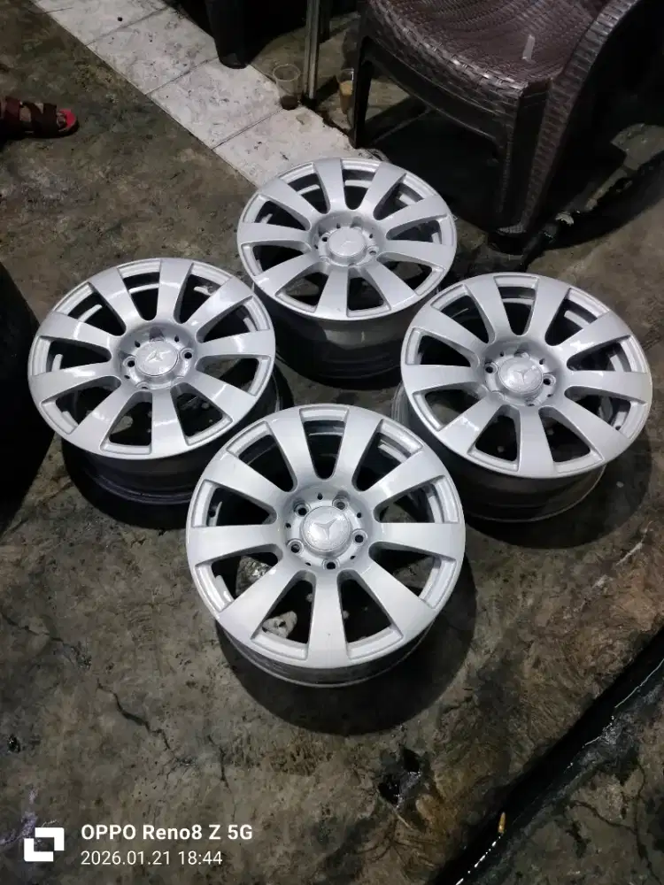 Jual vleg OEM mercy C200 R16 ori germani co2k buat granmek inova dll..