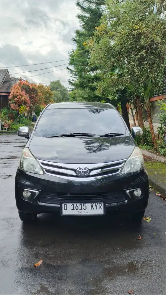 Toyota Avanza g mt 2014 hitam
