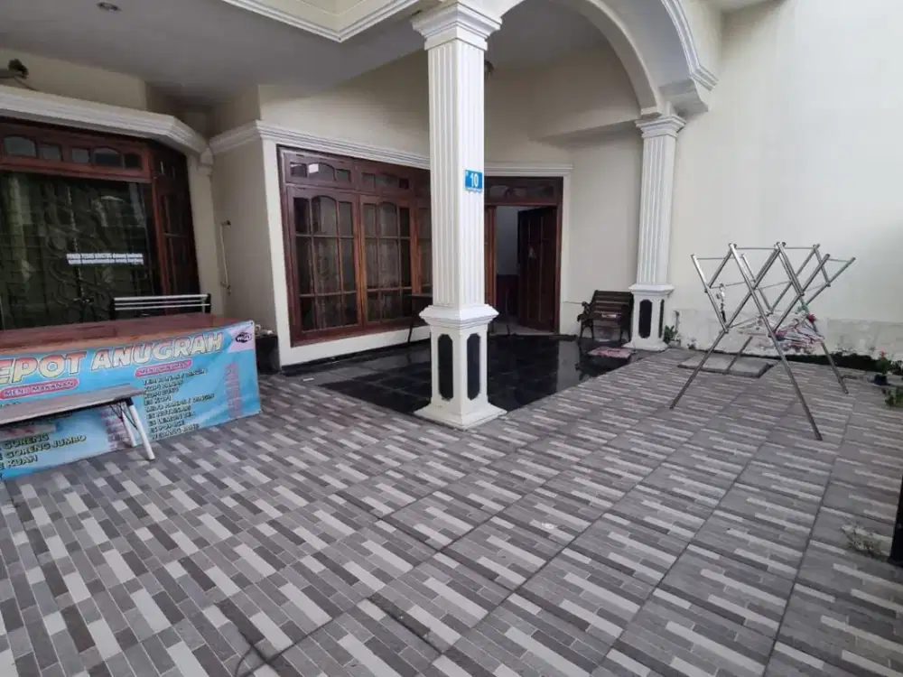 JUAL RUMAH 2 LT DI DARMO PERMAI UTARA SURABAYA, SIAP HUNI .