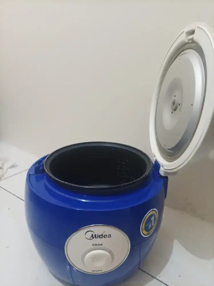 Rice cooker midea