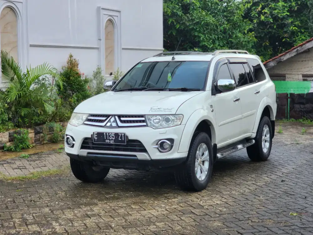 PAJERO DAKAR VGT 4X2 AT 2014 DIESEL FULL ORISINIL