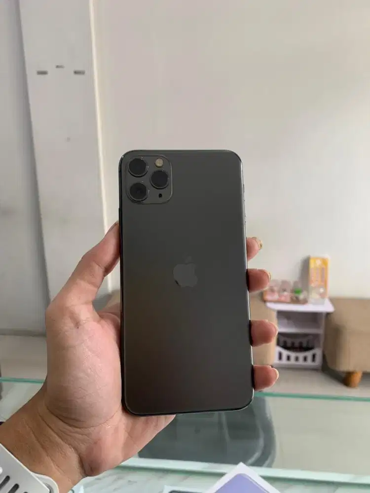 iPhone 11 pro max 256Gb Kemenperin