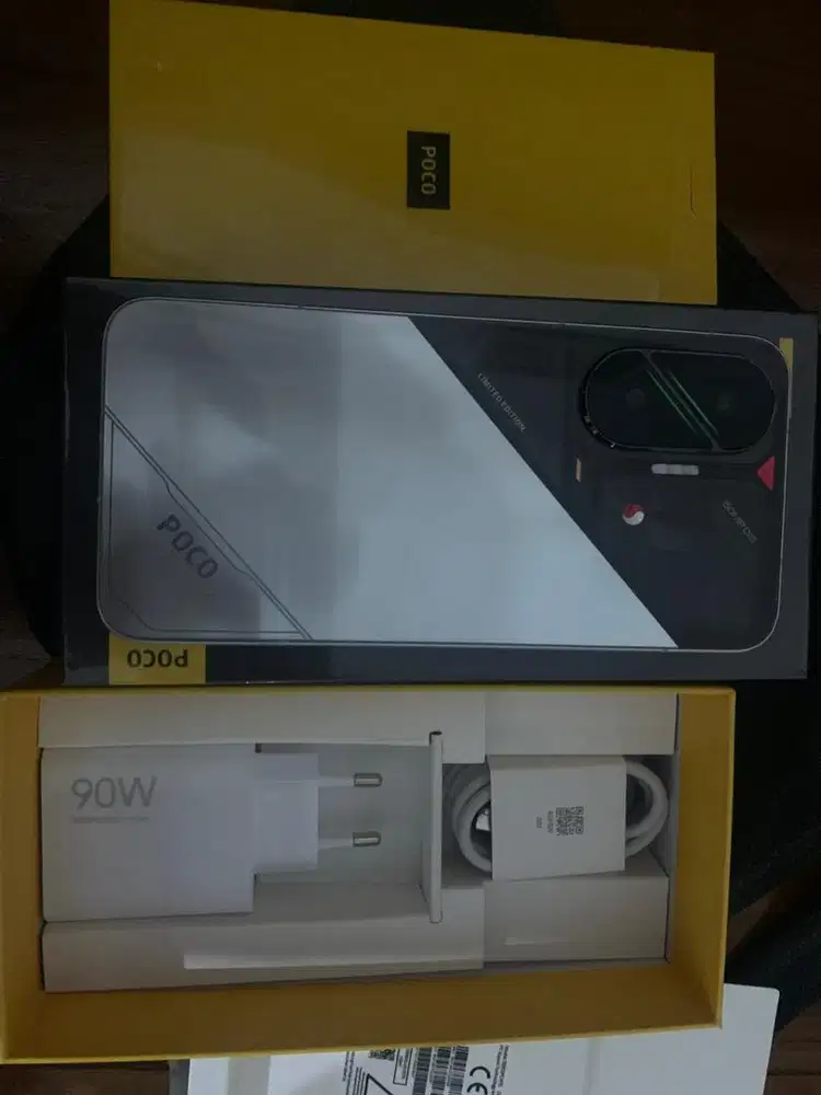 Xiaomi Poco F7 12/512Gb 1bulan pakai