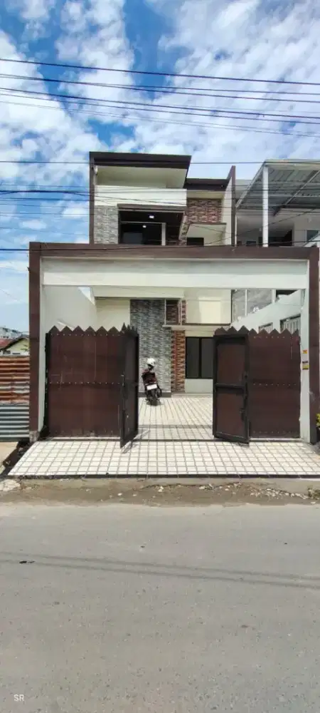 Rumah baru 2 lantai hanya selangkah dari PRSU Dan Manhattan