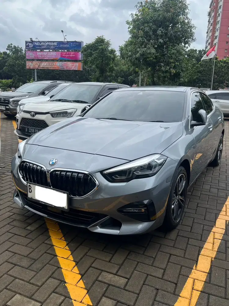 BMW 218i 2023 Bensin