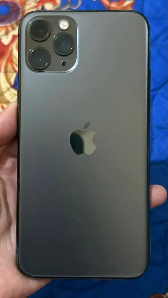 Iphone 11 pro grey