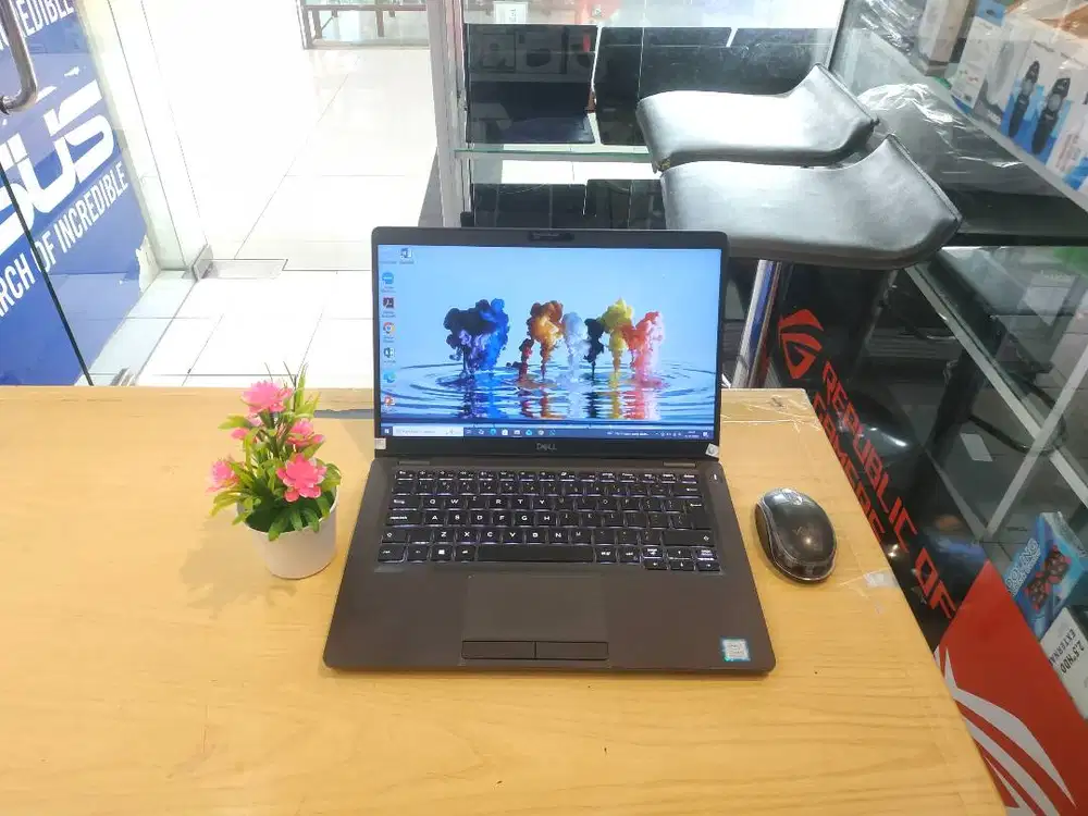 DIJUAL LAPTOP DELL LATITUDE 5300 CORE i5 GEN 8 RAM 8GB SSD 256GB
