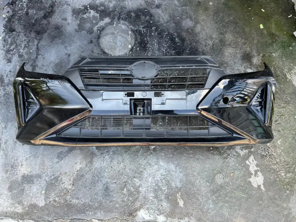 Bumper depan Ayla 2023 2024 original copotan