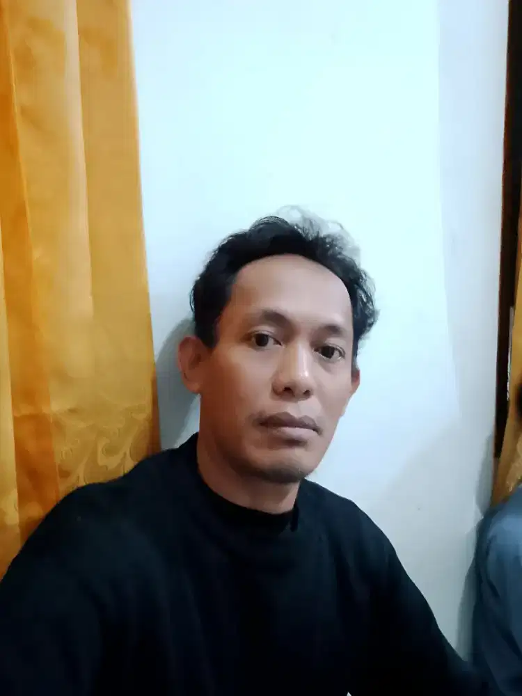 Bekerja, service, bangunan penjaga kos dll
