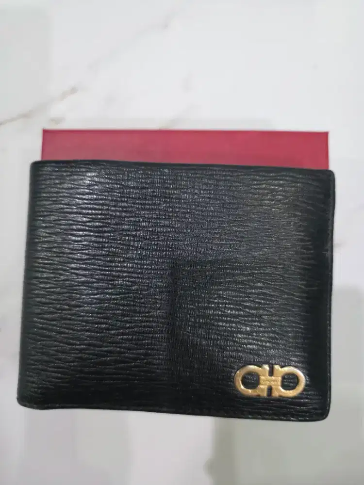 Dompet salvatore ferragamo