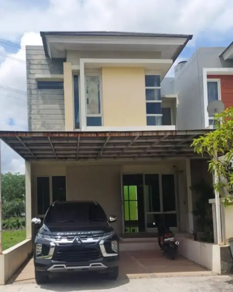 Disewakan rumah di cluster  harapan indah Bekasi (sisi)