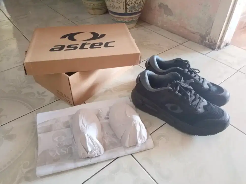 Sepatu Astec Inverness Running Mens