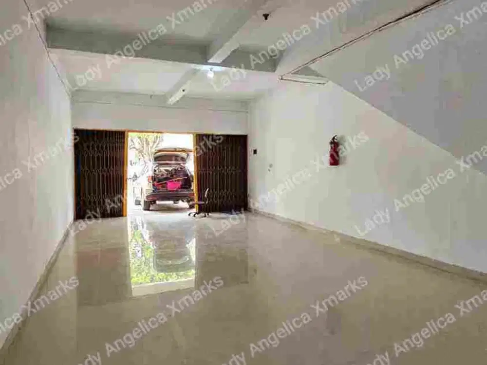 Disewakan ruko mainrod taman kopo 2 lantai luas