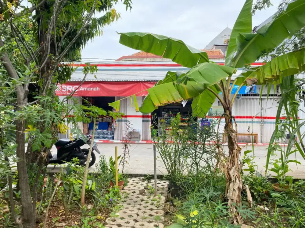 Dijual Rumah Hoek depan Taman