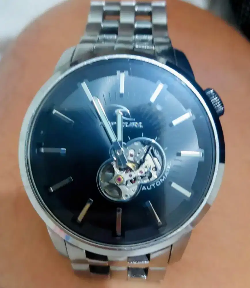 Di jual jam tangan pria