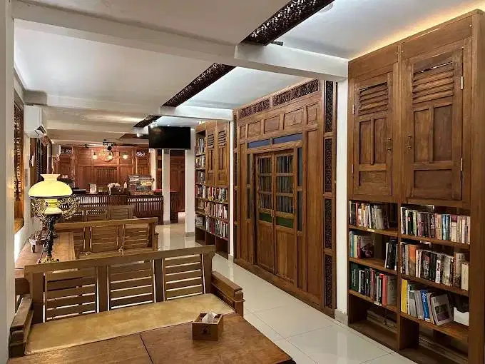 COOK - COOK Helper - BARISTA ( Cipondoh )