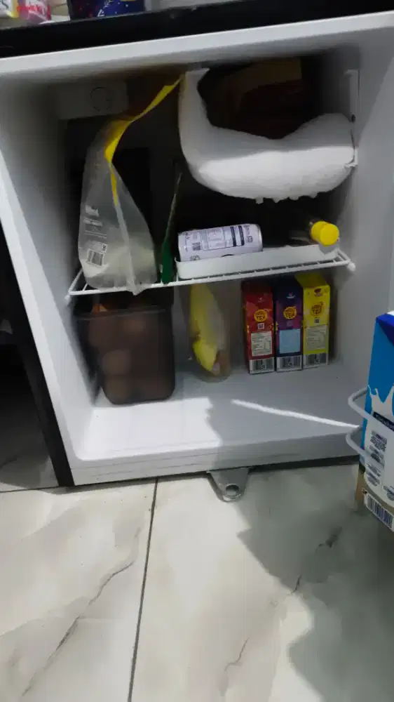 Kulkas Portable Gea Gmb-50