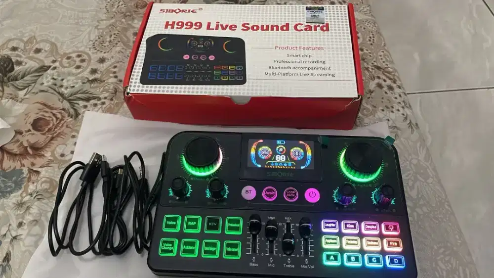 Soundcard Siborie H-999bluetoh+ Mic Behringer XM 800 kondisi gress