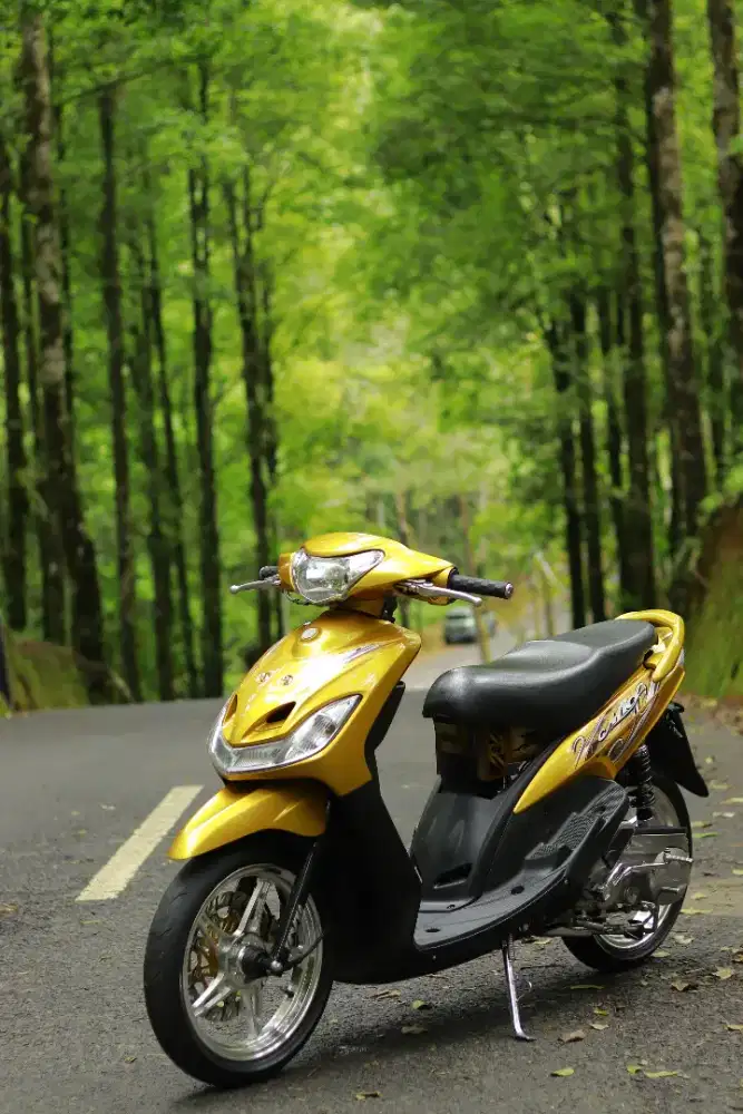 Mio smile gold/kuning