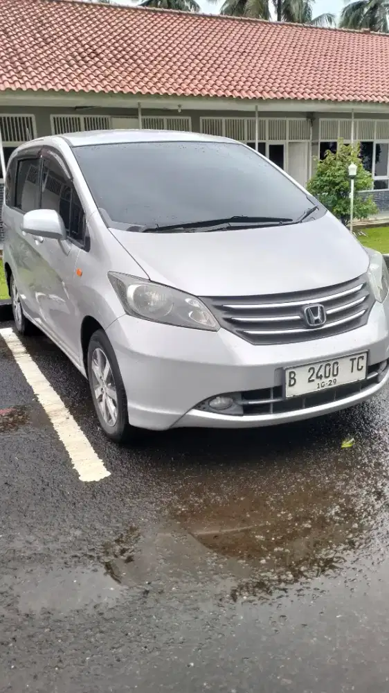 Honda freed PSD 2009 siap pakai