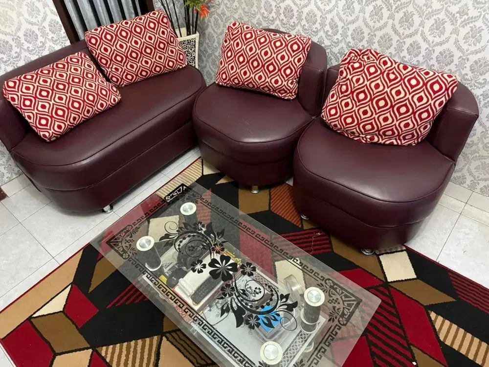 MEJA + SOFA SIAP PAKAI