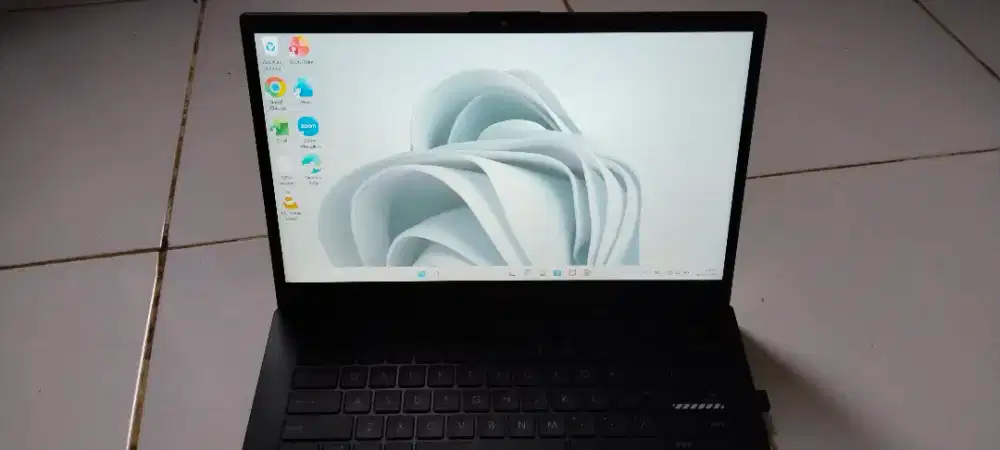 Laptop Asus Vivobook Go E1404GAB Intel(R) Core(TM)i3-N305