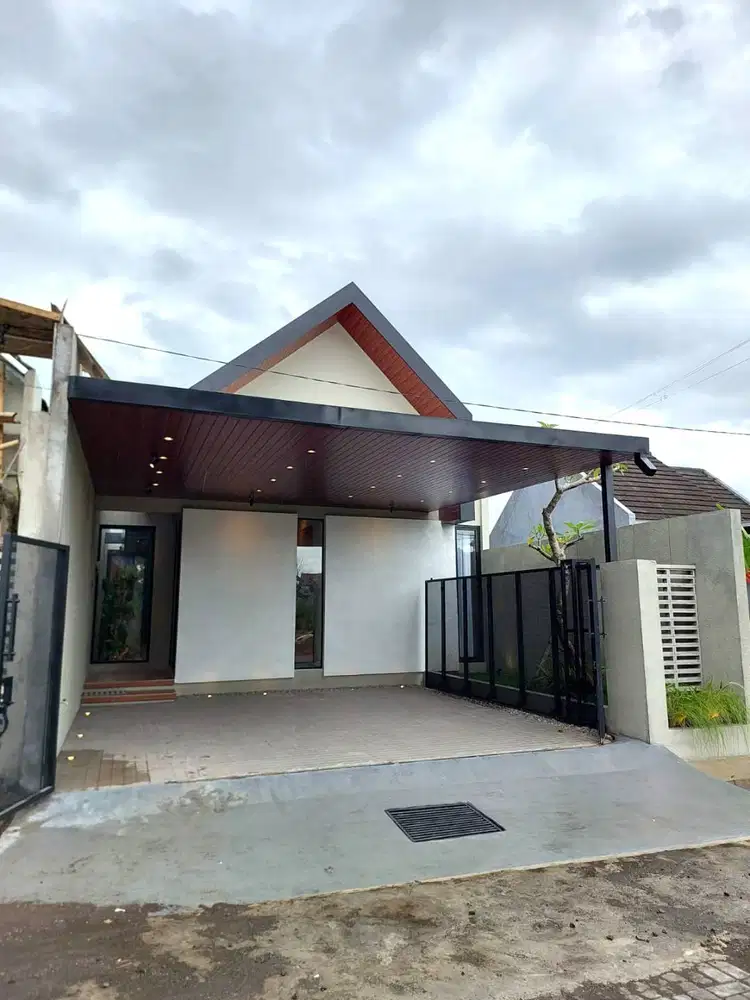 Rumah Baru Desain Keren di Purwomartani