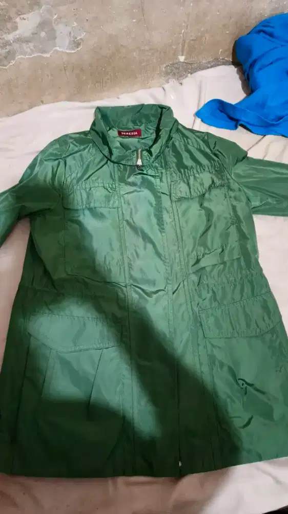 Jaket Parasut Army Teresia