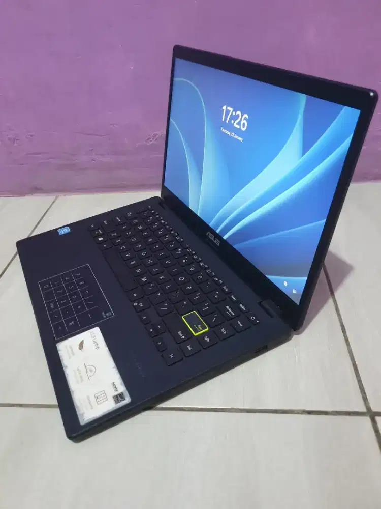 Laptop Asus Bekas seperti baru nominus