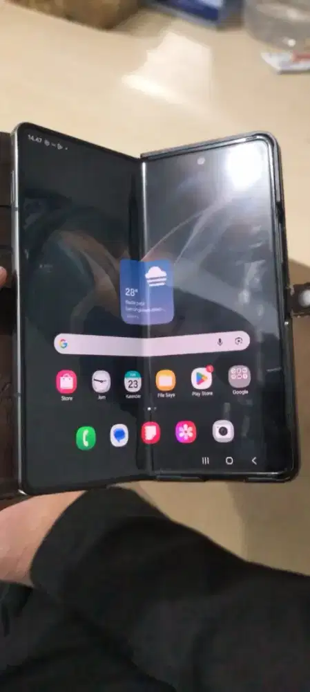 Samsung Z fold 4