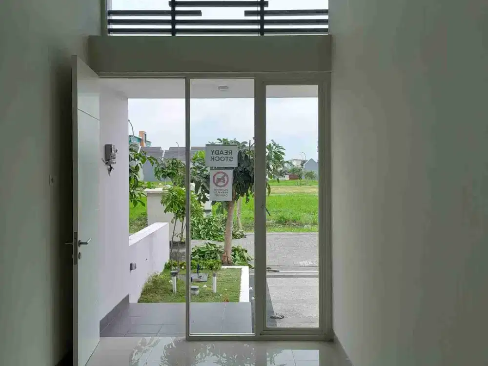 Rumah dijual ,angsuran murah , fasum kolam renang