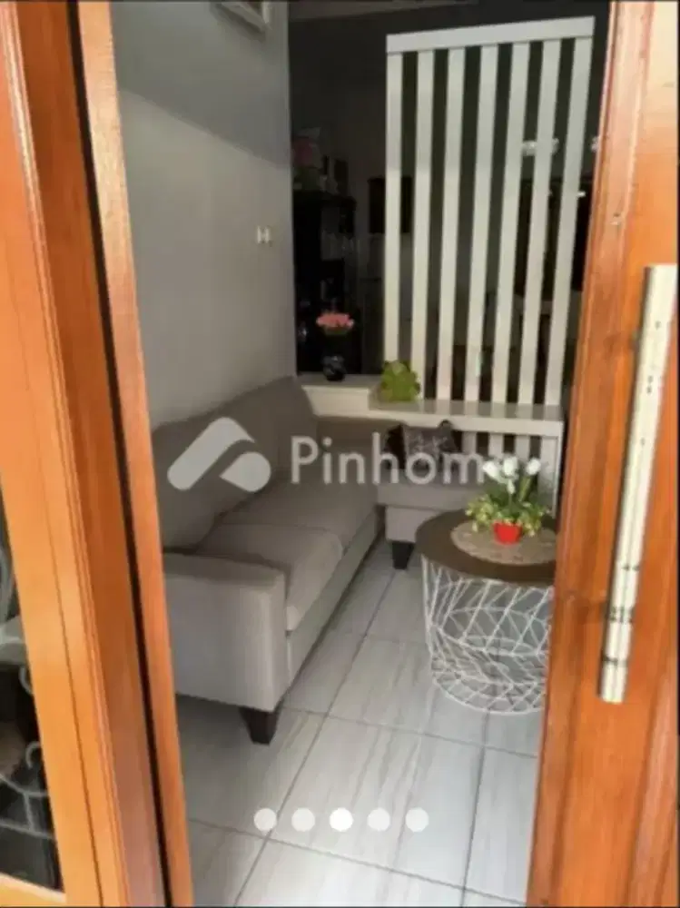 Di Jual Rumah / Take Over di Mampang Depok