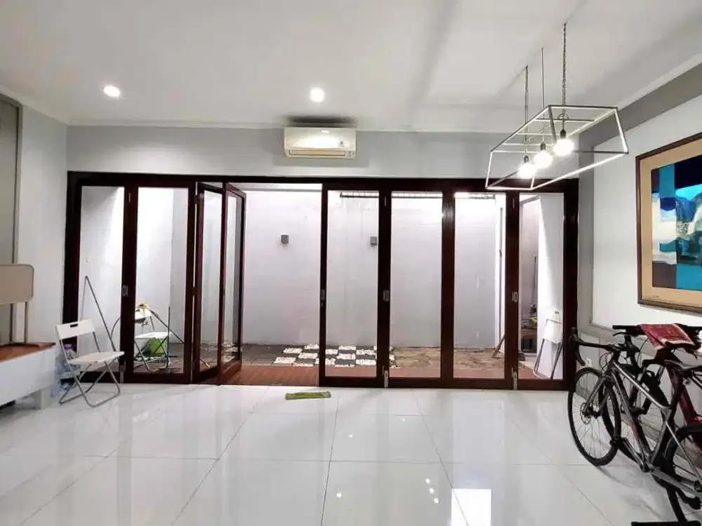 rumah cantik siap huni dalam cluster di discovery bintaro sektor 9