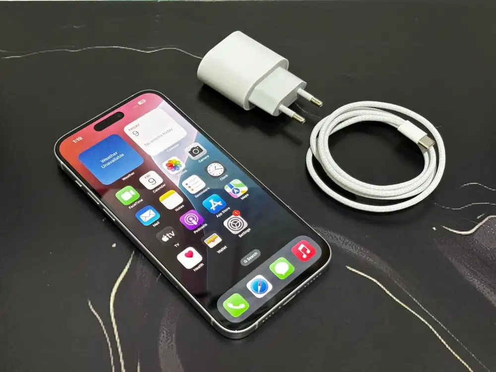 Iphone 15 plus 256GB putih ex ibox