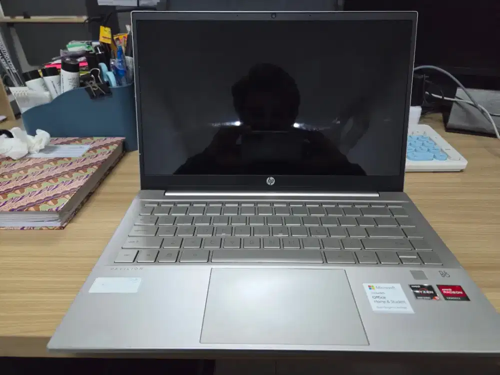 Laptop HP Pavilion 14 EC0013AU