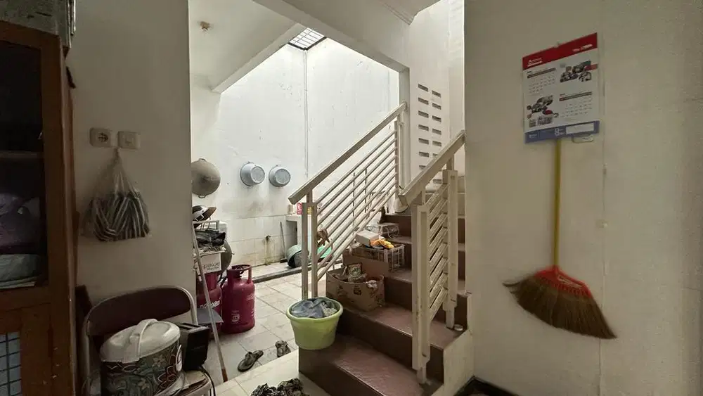 Ketintang Surabaya | Rumah Siap Huni | Harga Nego