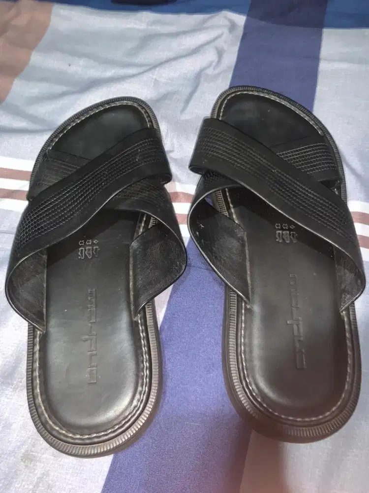 Sandal andrew ukuran 41-42