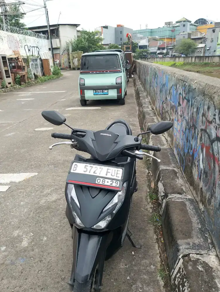 Dijual Honda beat deluxe