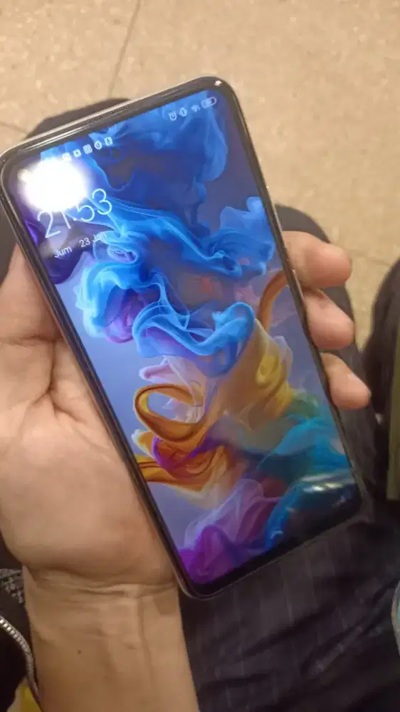 Negoin yuk. Vivo Y30 masih lumayan mulus.. 4/64 hp only no kendala.