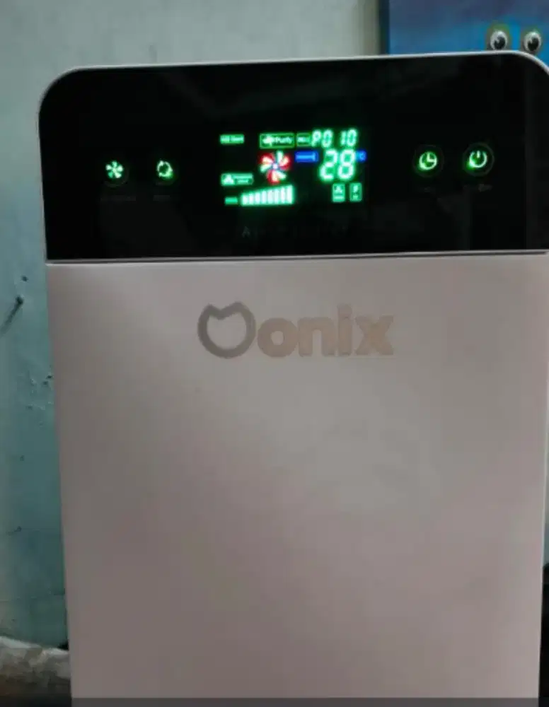 Pembersih udara onix