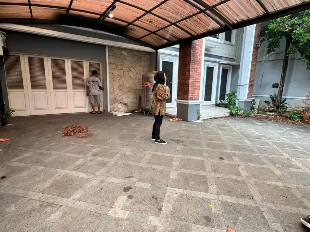 disewakan rumah di cikajang cocok untuk resto