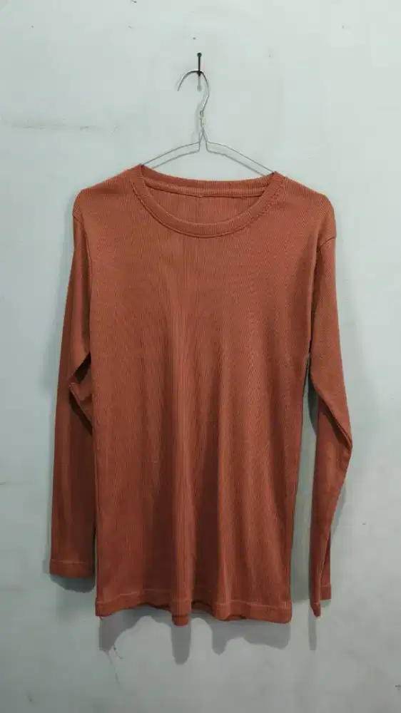 Atasan knit bisa melar